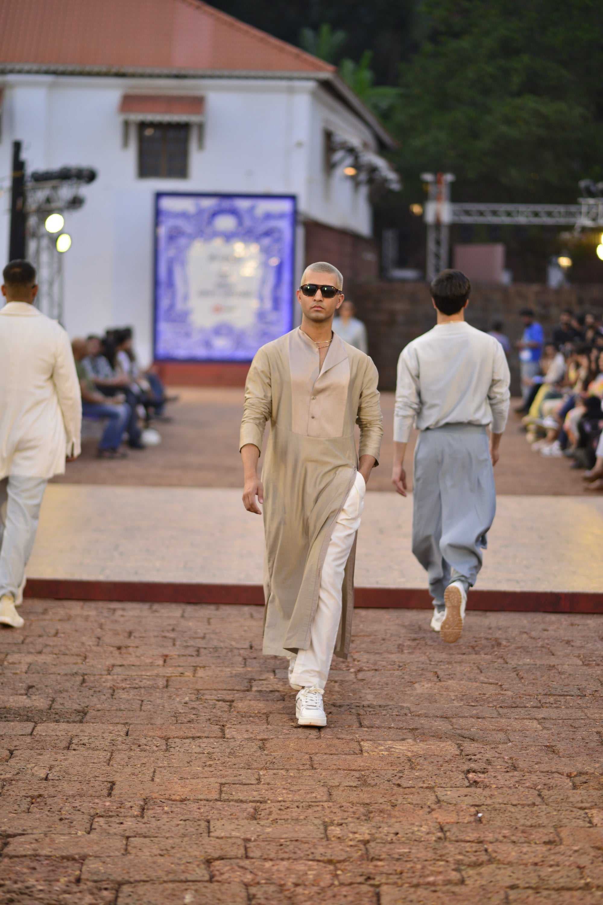 Clove Kurta