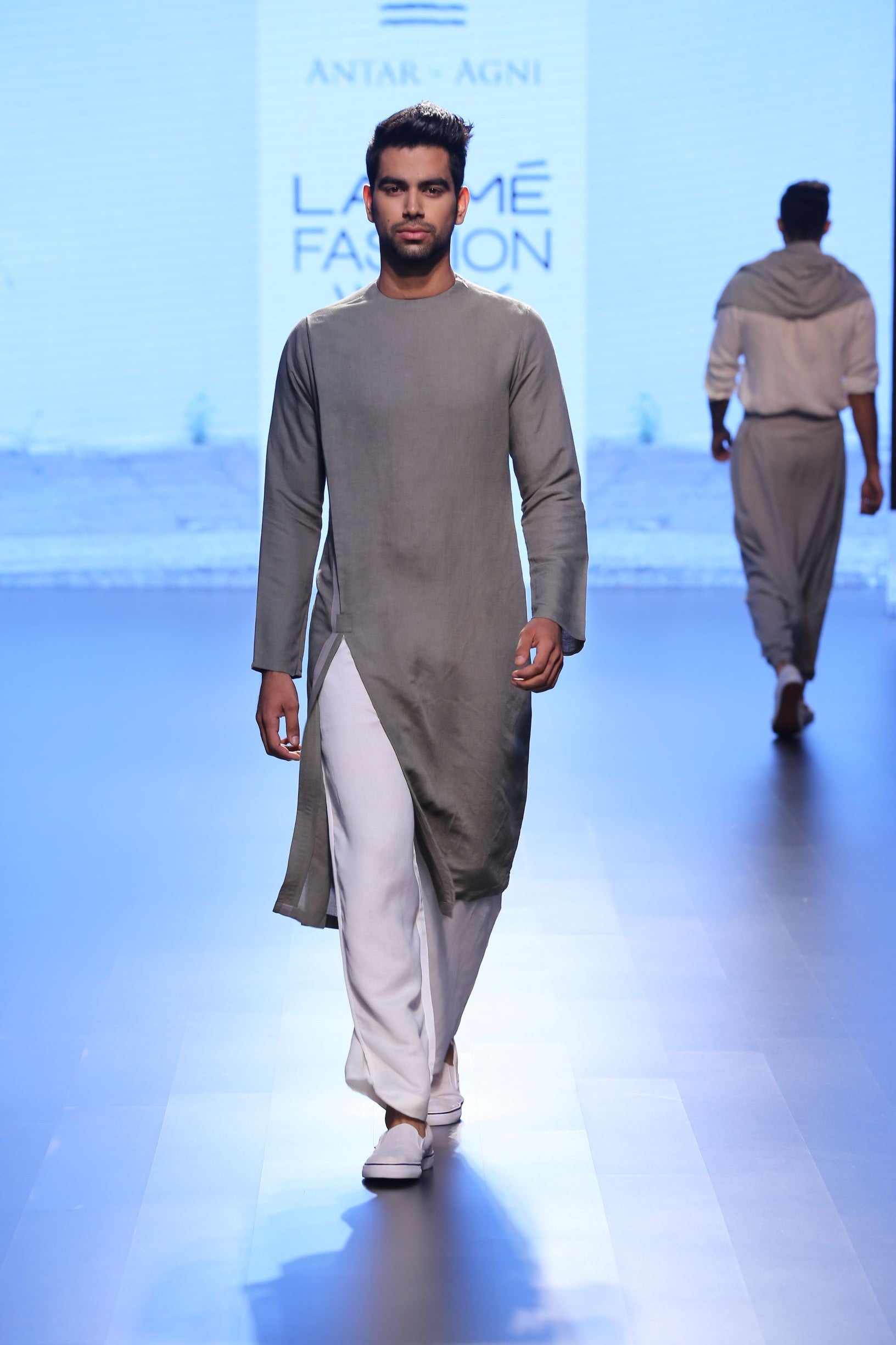 Slit Kurta-Antar-Agni